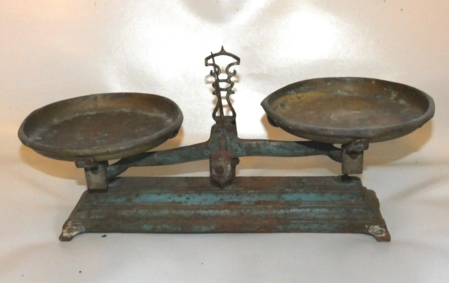Kuchynská váha 5kg 19.století