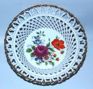 Porcelánový košíček
