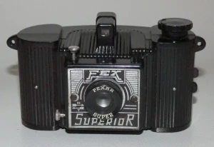 Fotoaparát značky Superior