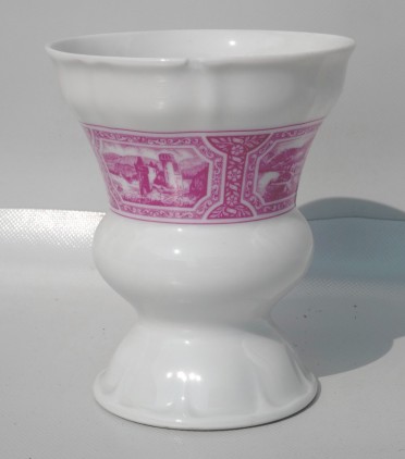 Porcelánová váza