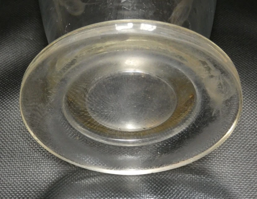 Broušená váza 1920