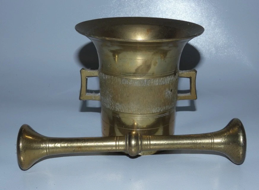 Mosazný hmoždíř č.5