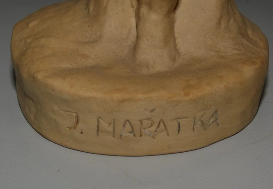 Tanečnice signováno Josef Mařatka