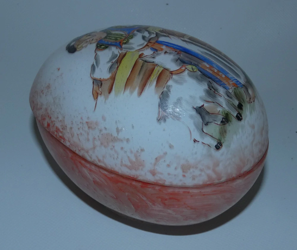 Dóza malované vejce