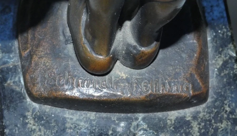 Bronzová soška sig.Schmidt - Felling