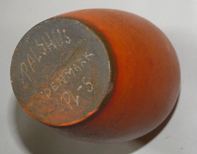 Váza signováno Palshus Denmark