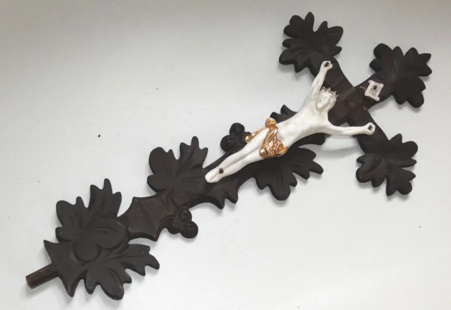 Kříž s Ježíšem