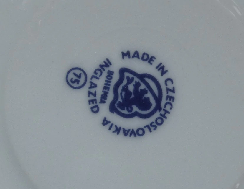Hrnečky cibulový porcelán