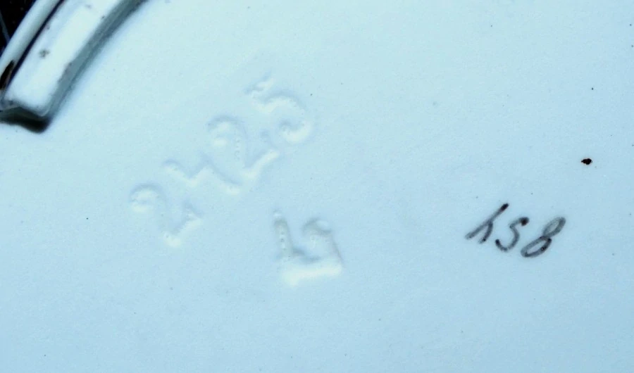 Secesní košík zn.Loket 